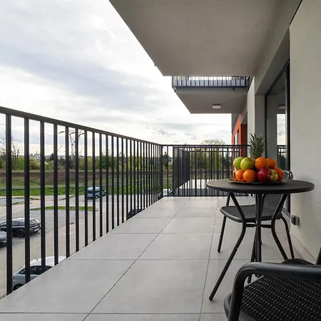 Wieniawskiego Apartment With Balcony Stacja Lodz Estate By Noclegi Renters Esterno foto