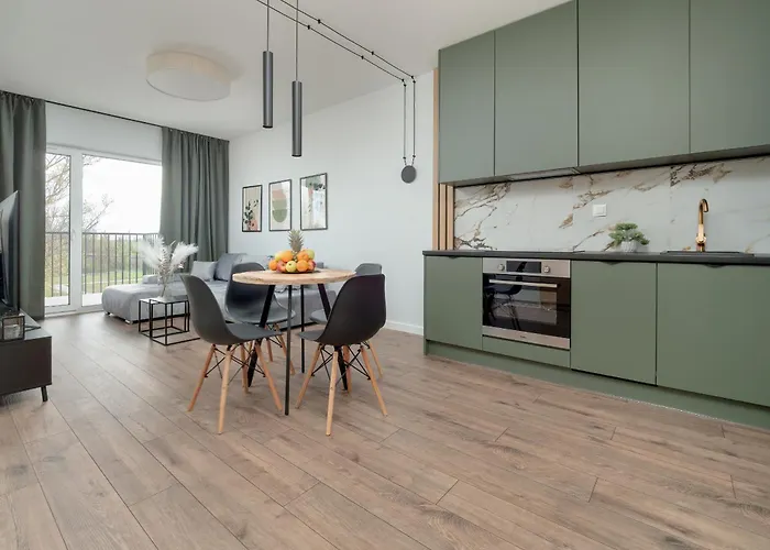 Wieniawskiego Apartment With Balcony Stacja Lodz Estate By Noclegi Renters