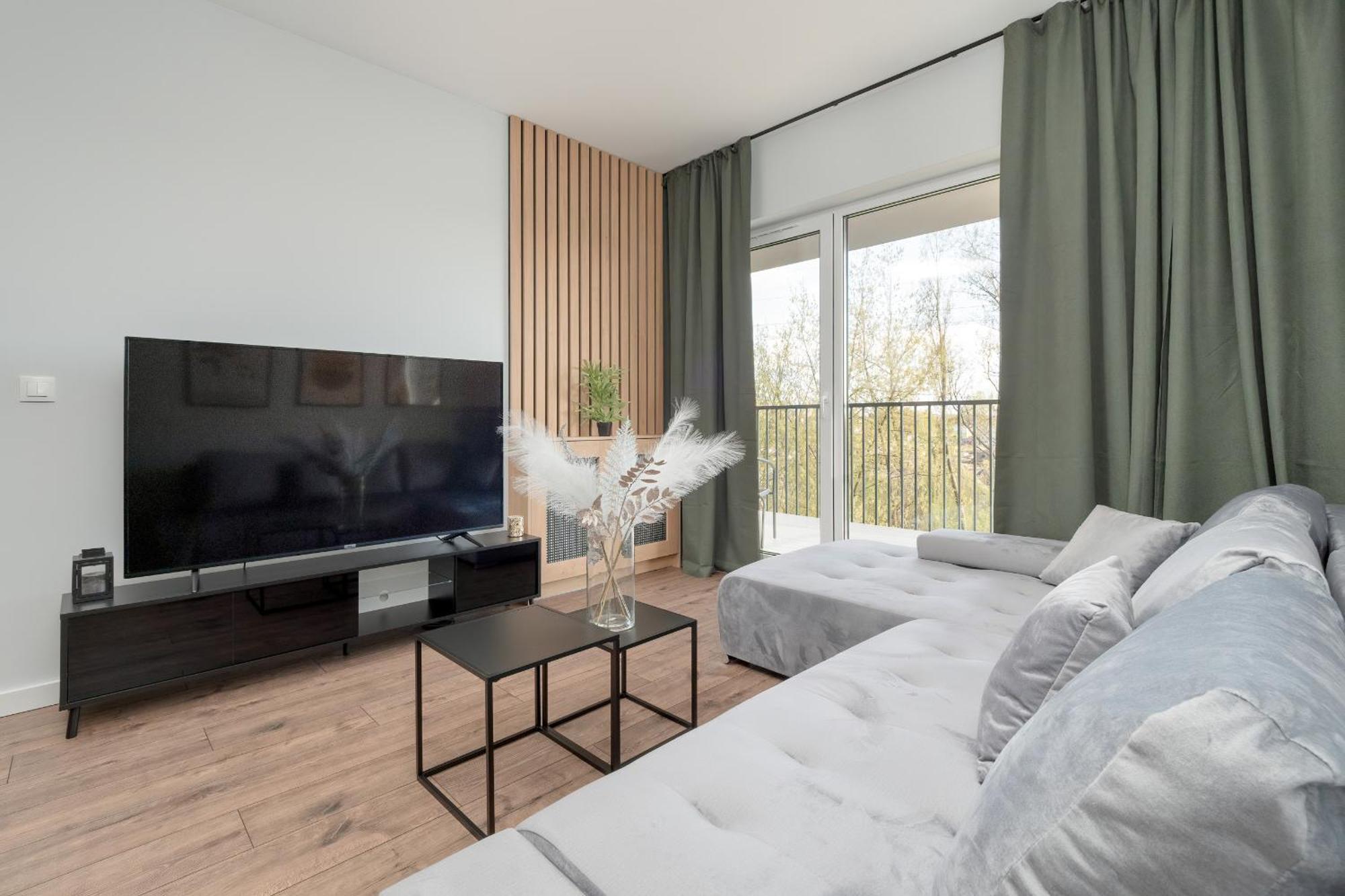 Wieniawskiego With Balcony Stacja Estate By Renters * Lodz (Lodz)